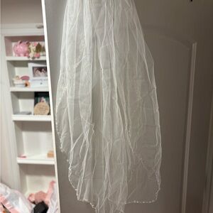 Elegant White Sheer Veil